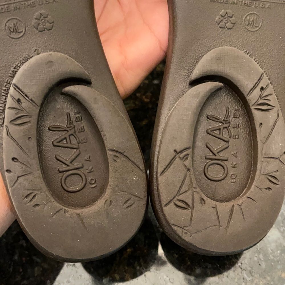 Oka b. Bow Chic *Classic* Neutral Slides Sz M/L Ln! - Picture 8 of 11